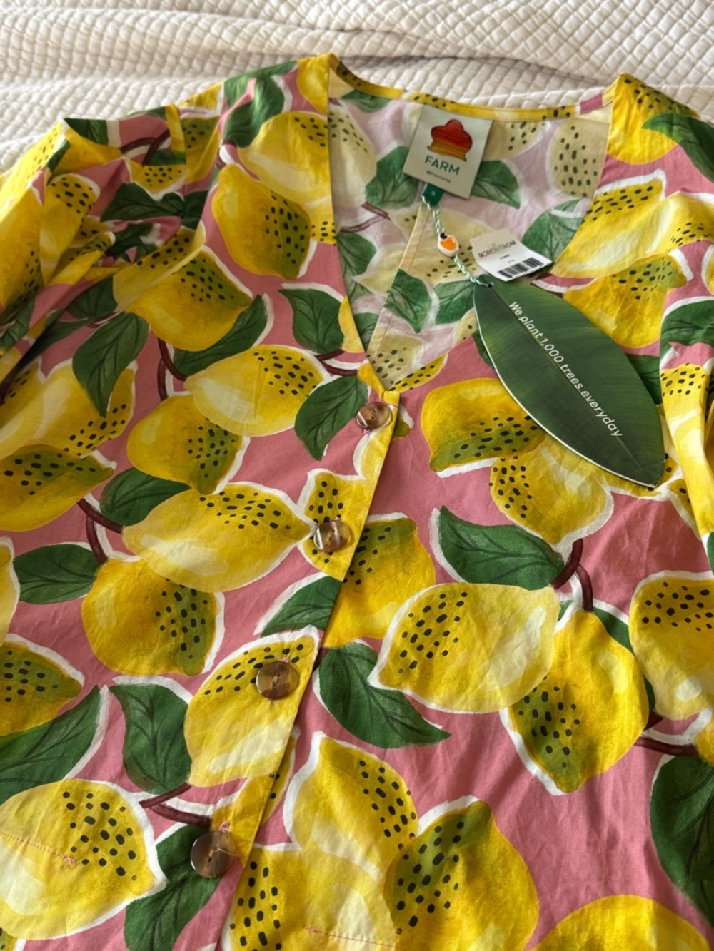 FARM Rio | Fresh Lemons Puff-Sleeve Shirt - Picture 5 of 6
